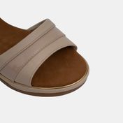 Sandalias-Beige-Bata-Comfit-Brenda-Mujer